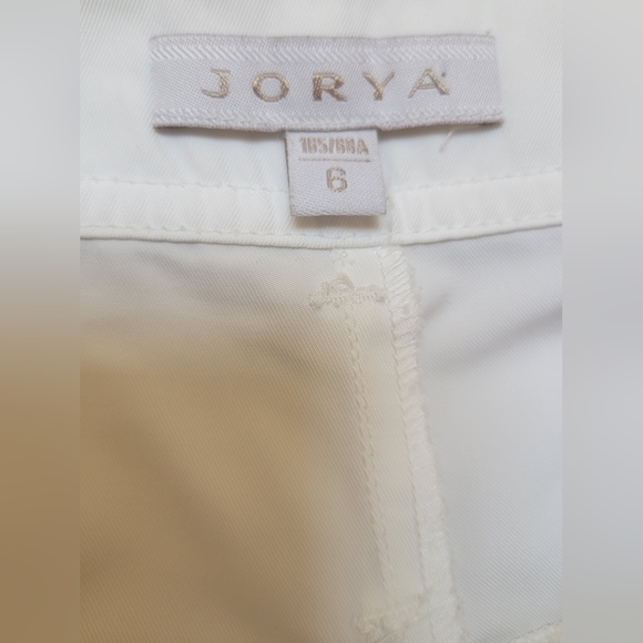 Jorya size 6 shorts - Picture 4 of 4